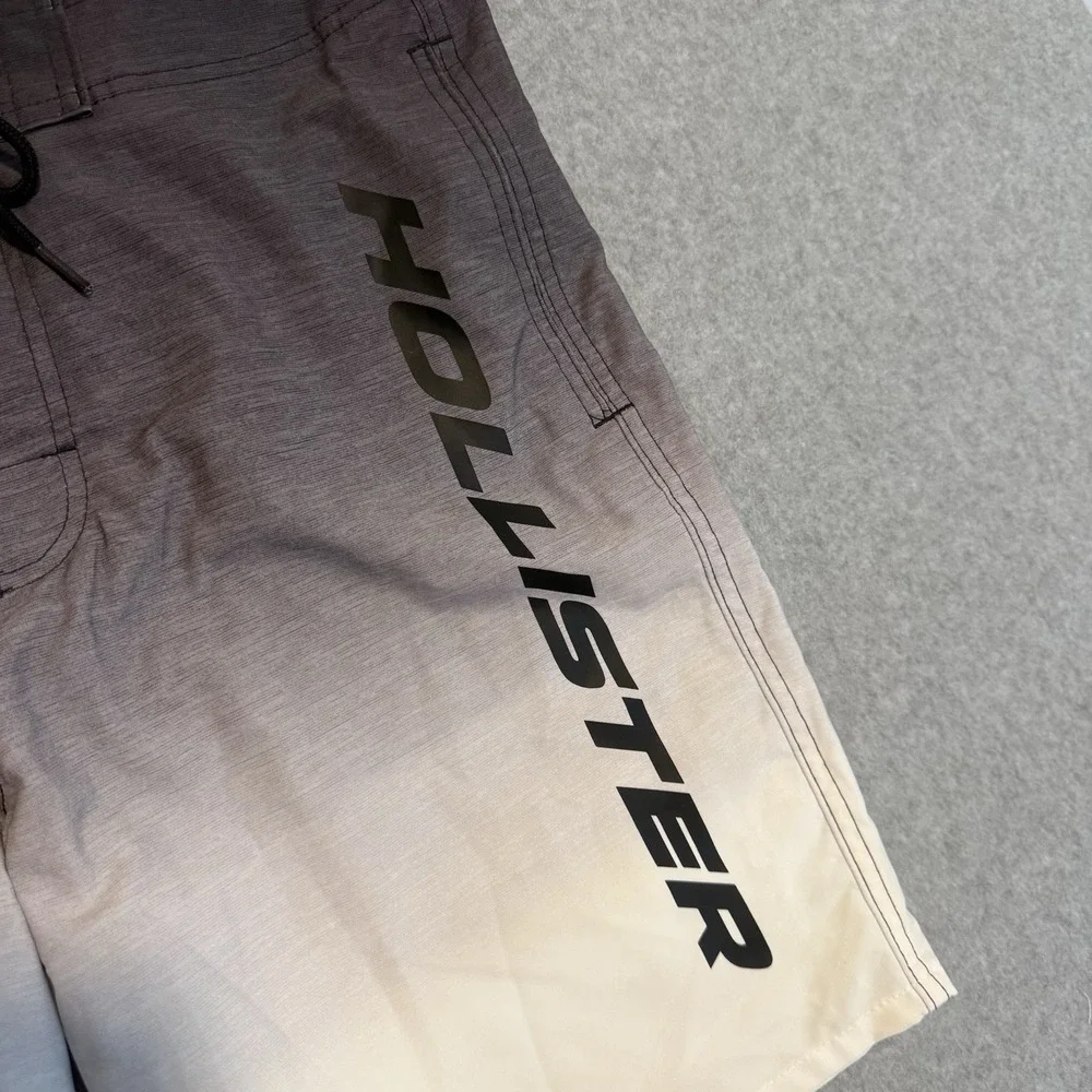 Hollister Mens 32 Swim Board Shorts Gray White Ombre Gradient Logo Trunks